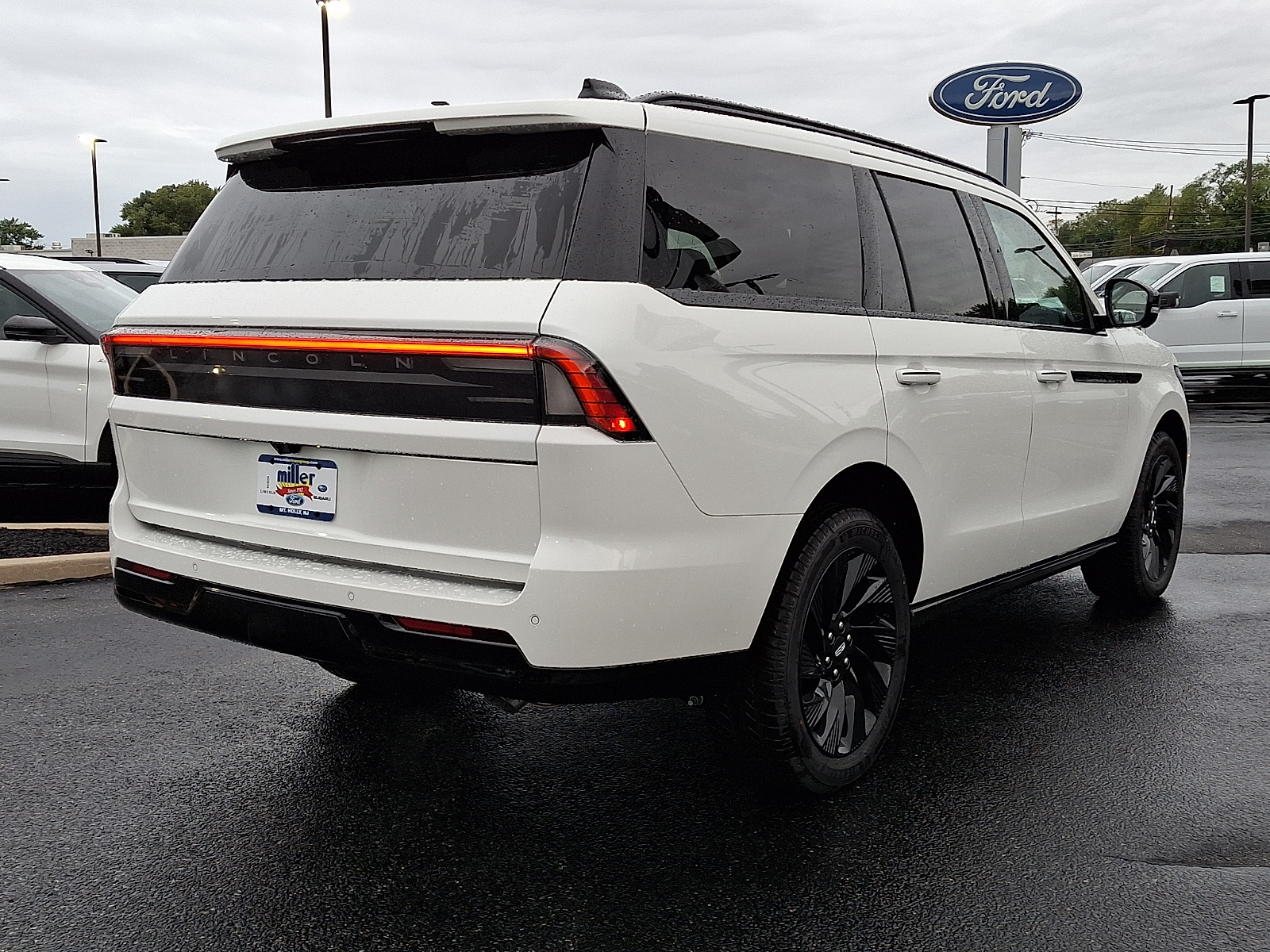 New 2027 Lincoln Navigator Reserve Sport Utility