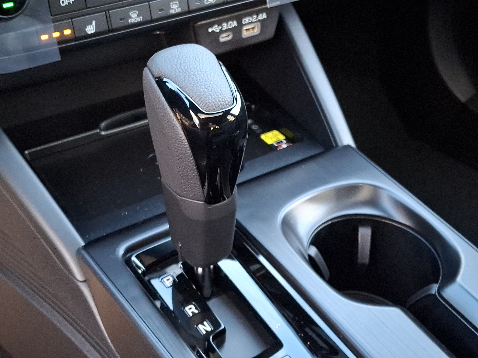 2026 Subaru Outback Limited - Photo 9