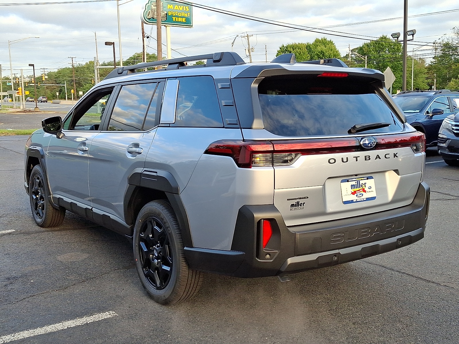 2026 Subaru Outback Limited - Photo 3