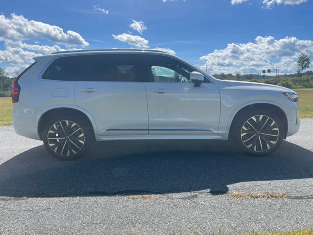 Used 2026 Volvo XC90 Plus APURP