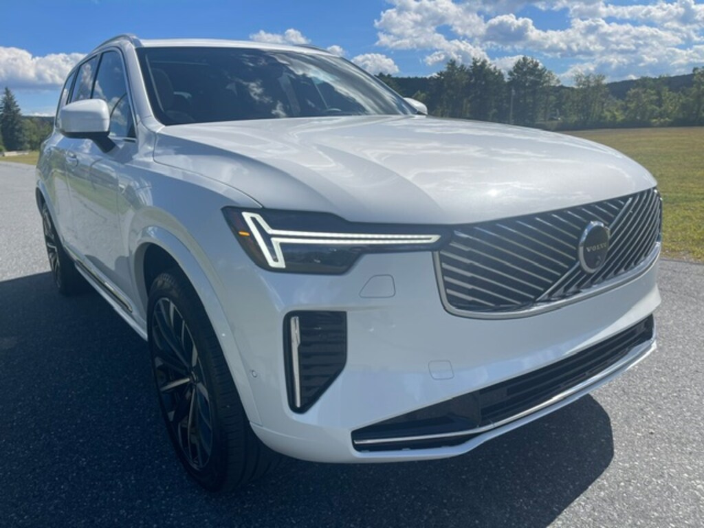 Used 2026 Volvo XC90 Plus APURP