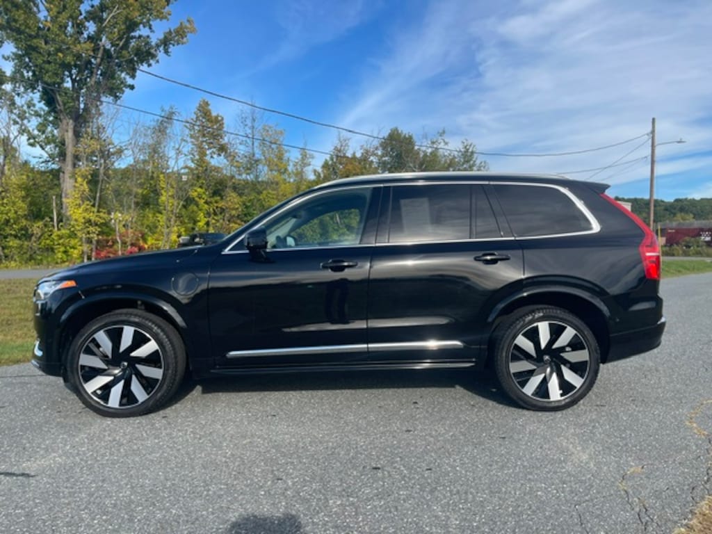 Used 2025 Volvo XC90 Plus APURP