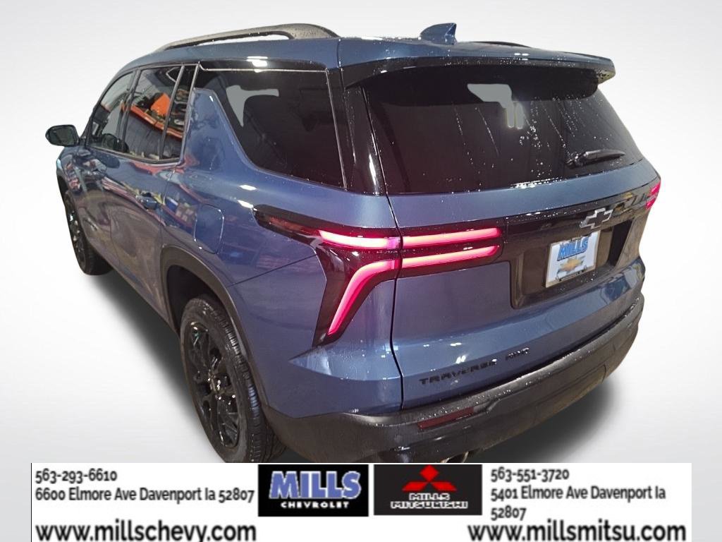 Used 2024 Chevrolet Traverse LT SUV