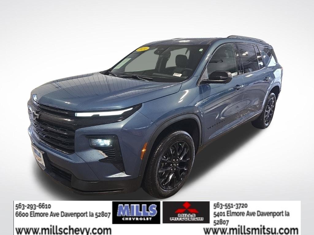 Used 2024 Chevrolet Traverse LT SUV