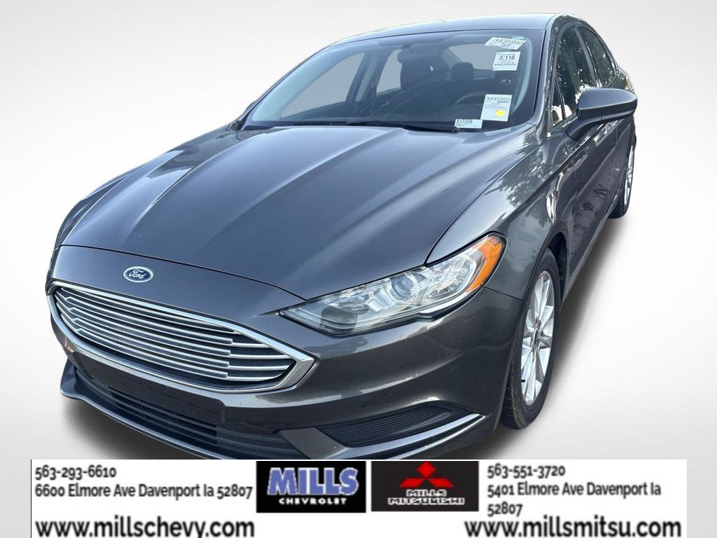 Used 2017 Ford Fusion SE Sedan
