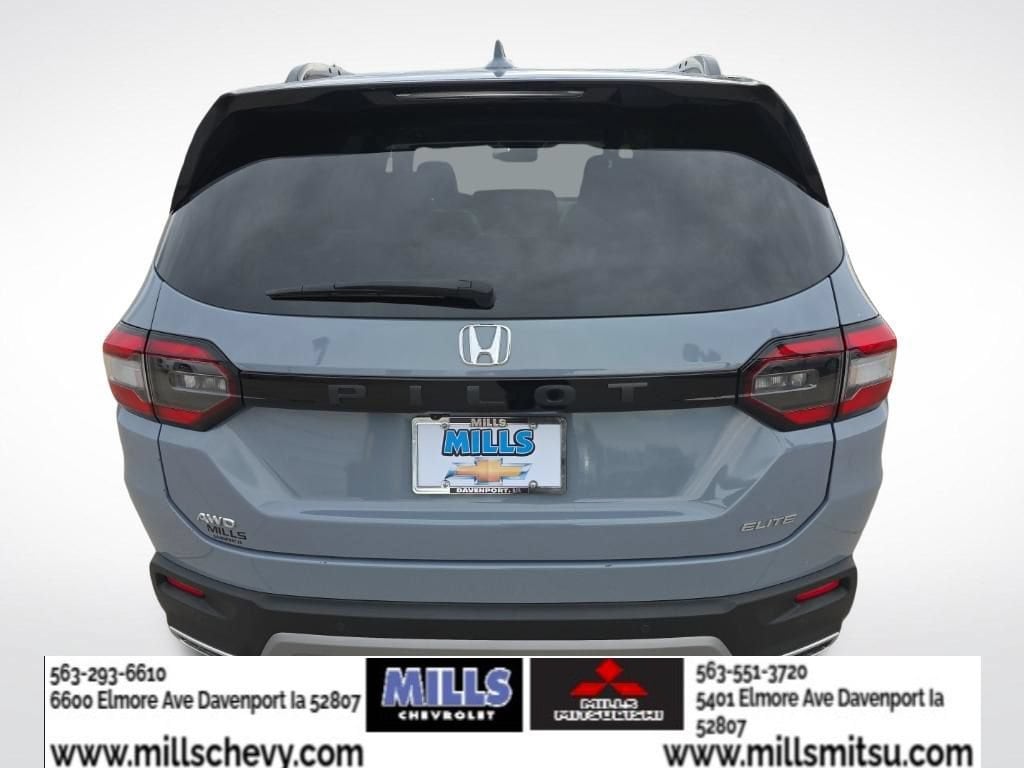 Used 2025 Honda Pilot Elite SUV