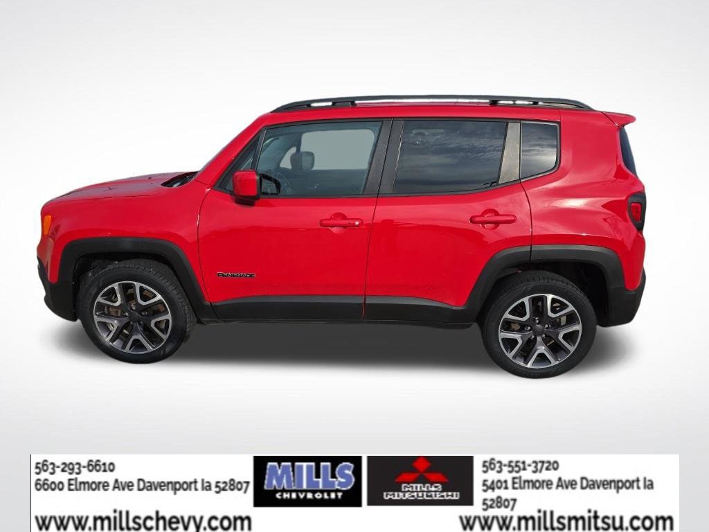 Used 2017 Jeep Renegade Latitude with VIN ZACCJBBB8HPE41093 for sale in Davenport, IA