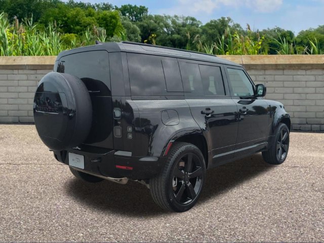 New 2026 Land Rover Defender 110 X-Dynamic SE SUV