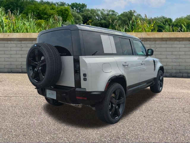New 2026 Land Rover Defender 110 X-Dynamic SE SUV