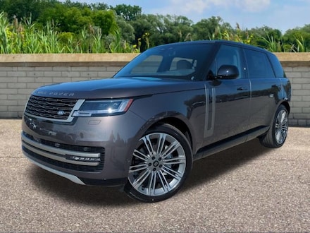 2027 Land Rover Range Rover SE SUV