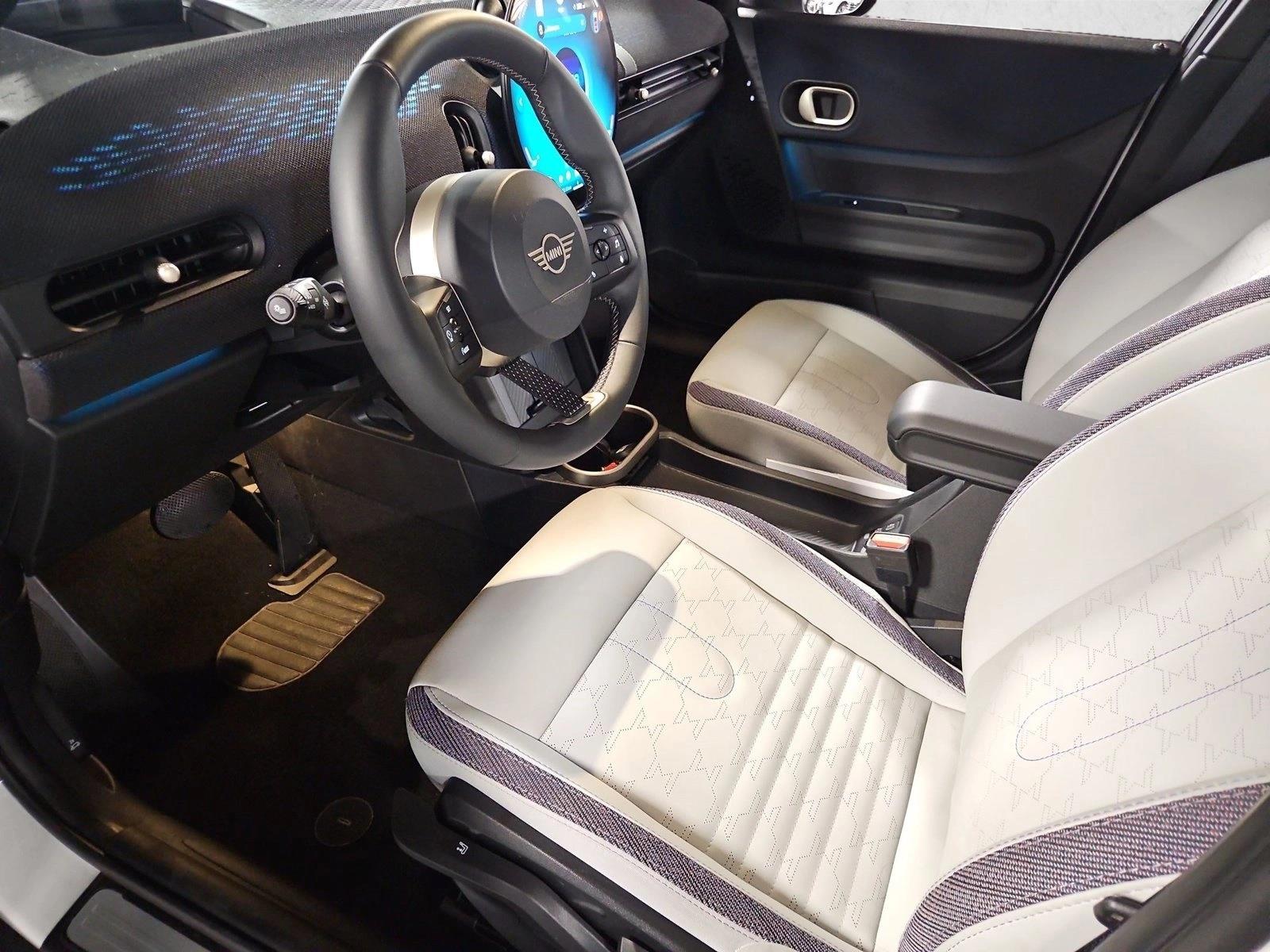 2026 MINI Hardtop 4 Door - Photo 10