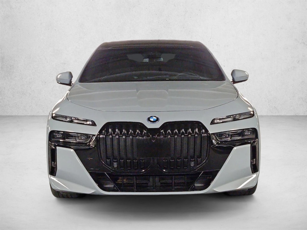 Used 2024 BMW i7 xDrive60 4dr Car