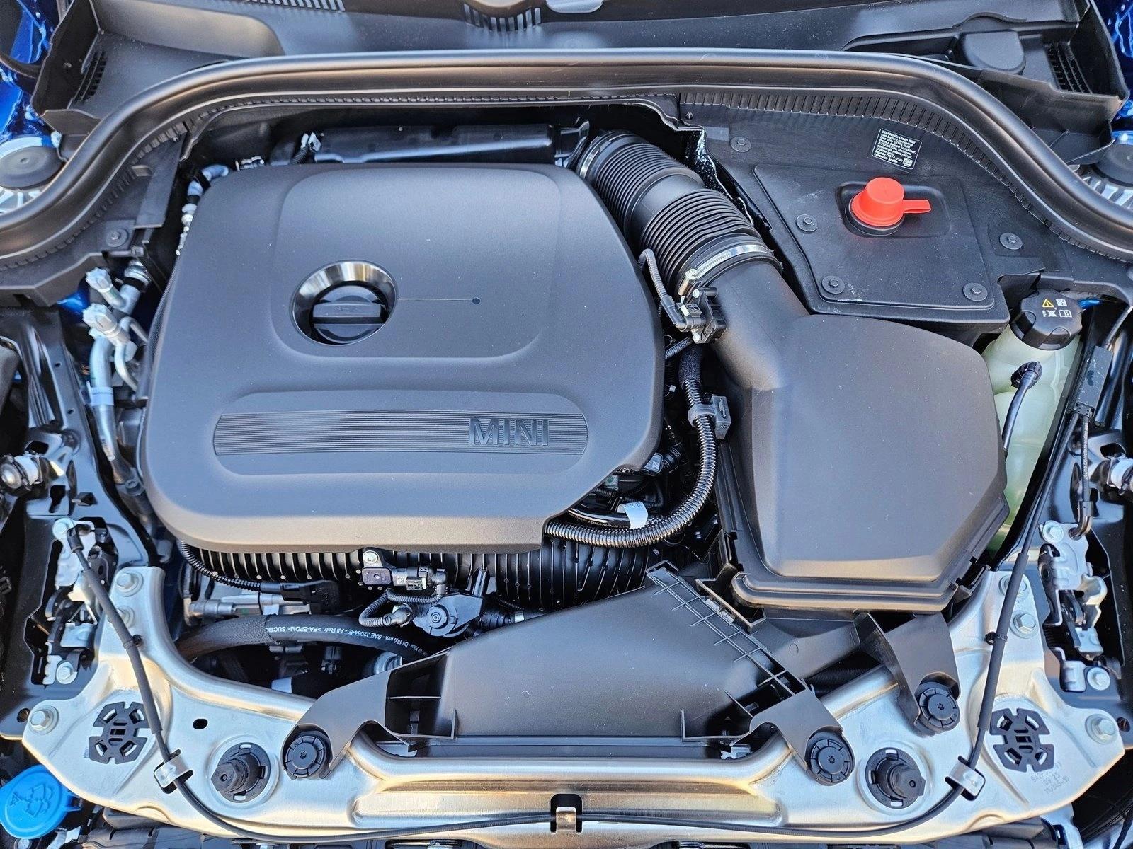 2026 MINI Hardtop 2 Door - Photo 16