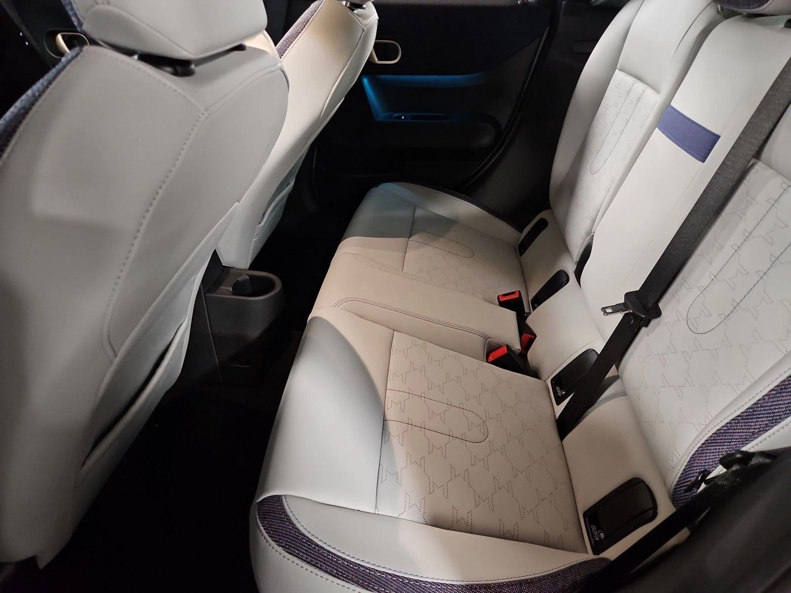 2026 MINI Hardtop 4 Door - Photo 17