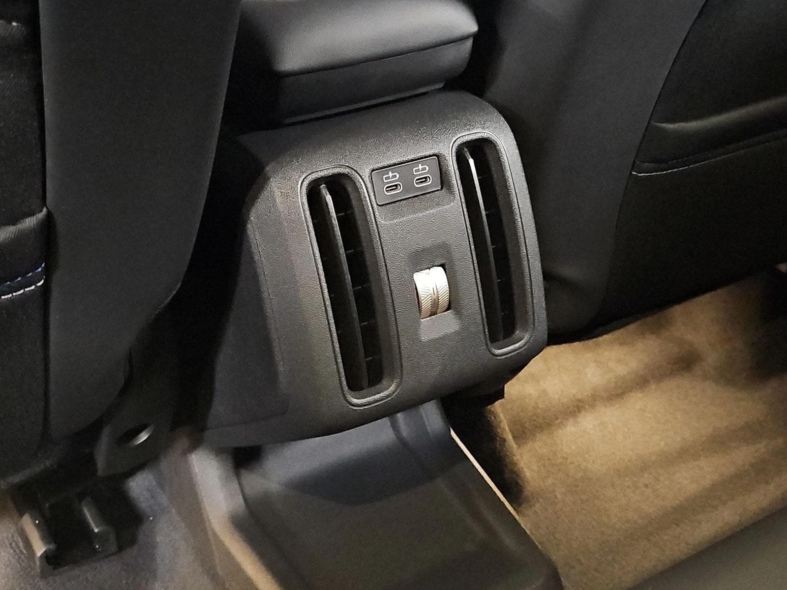 2026 MINI Countryman S - Photo 17