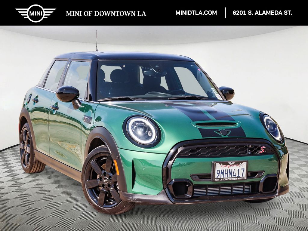 2024 MINI Hardtop 4 Door