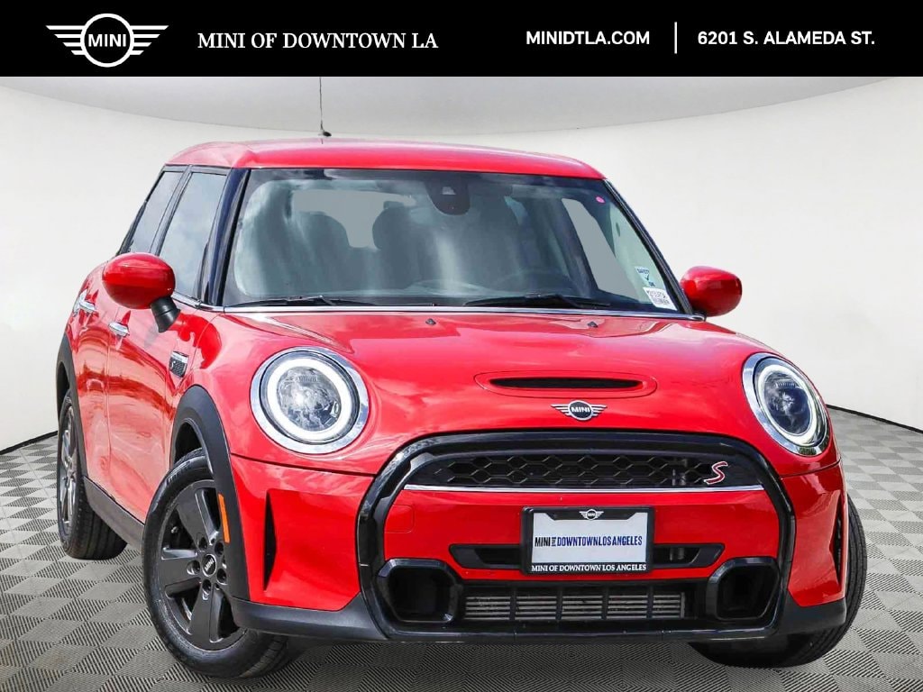 2023 MINI Hardtop 4 Door