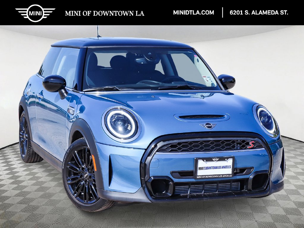 2023 MINI 3 Door