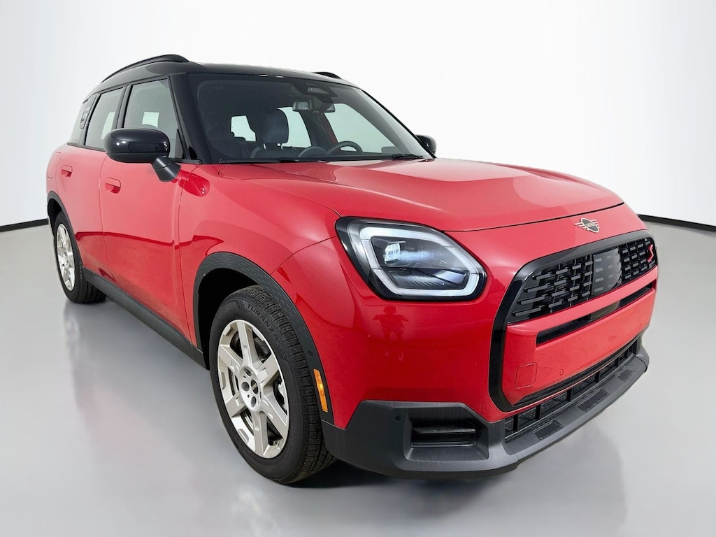New 2026 MINI Countryman Signature Plus SUV