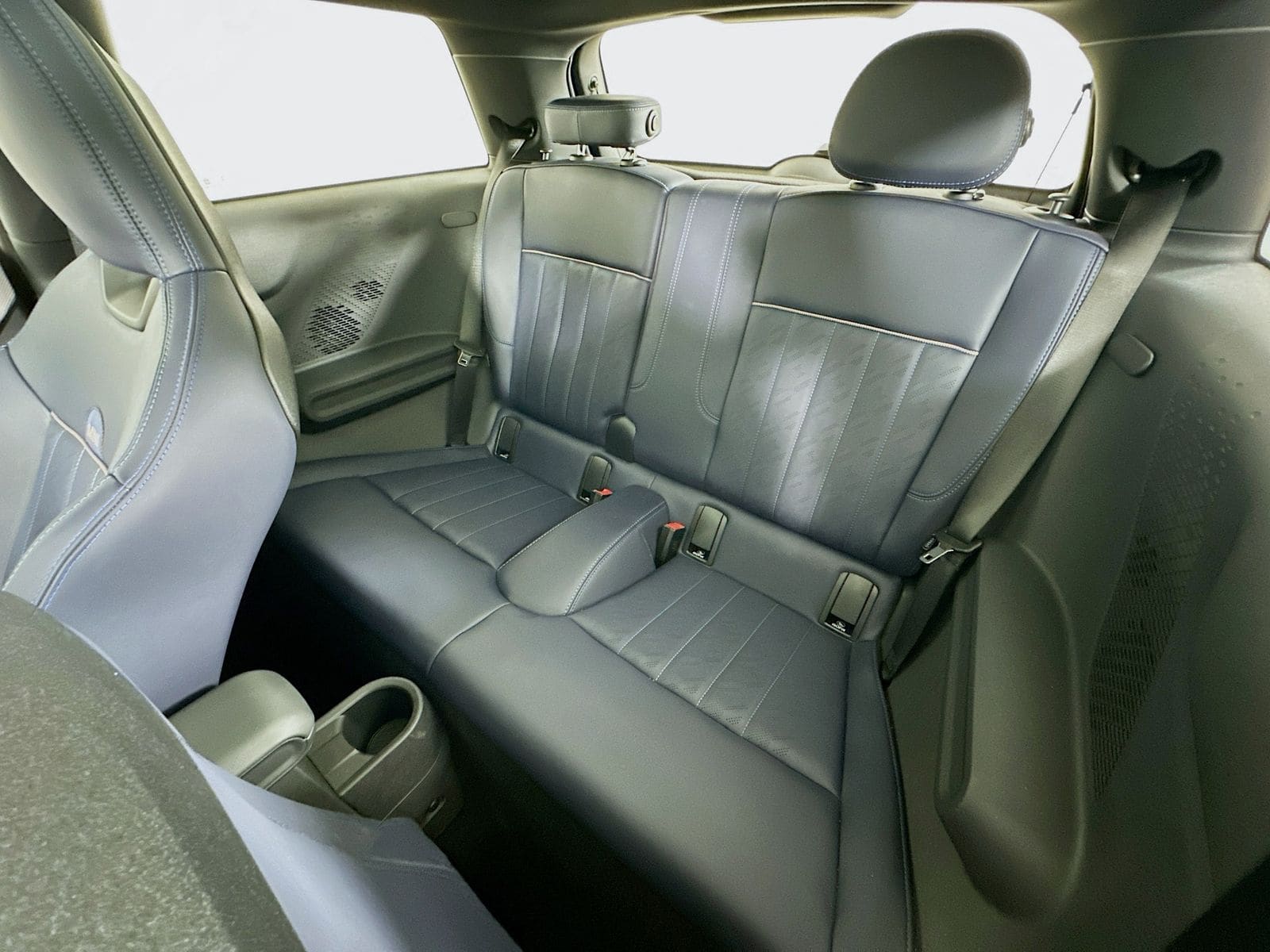 2026 MINI Hardtop 2 Door S - Photo 33