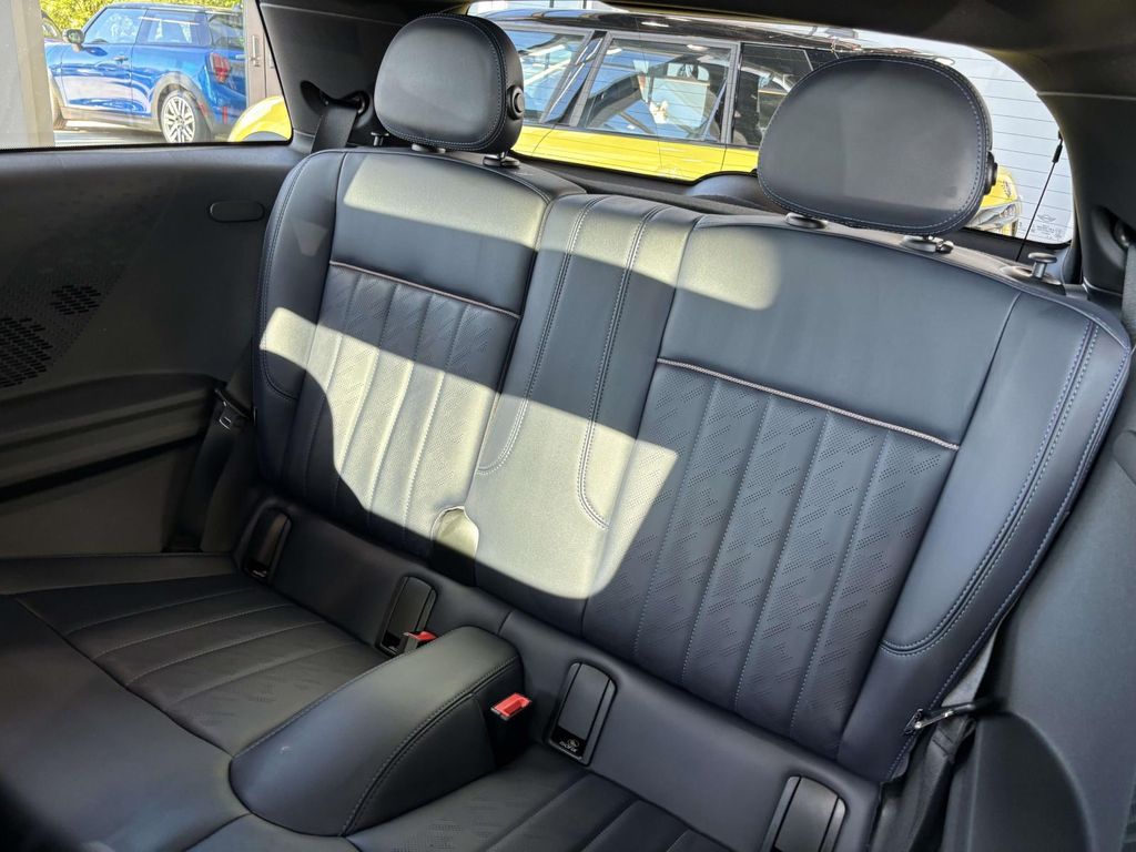 2026 MINI Hardtop 2 Door S - Photo 25