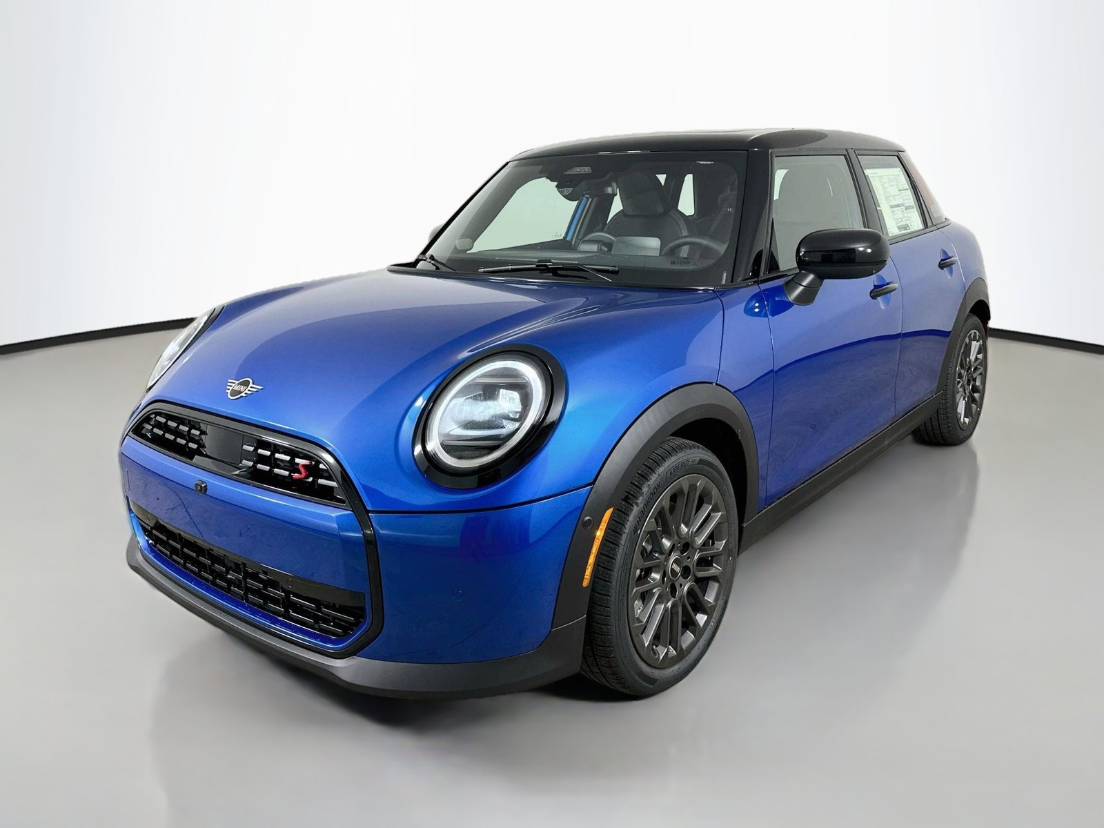 2027 MINI Hardtop 4 Door