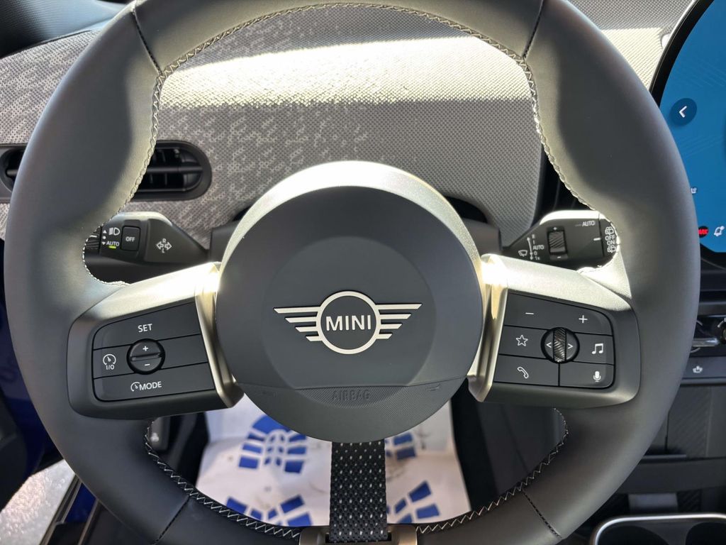 2026 MINI Hardtop 2 Door S - Photo 14