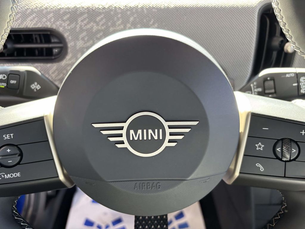 2026 MINI Hardtop 2 Door S - Photo 16
