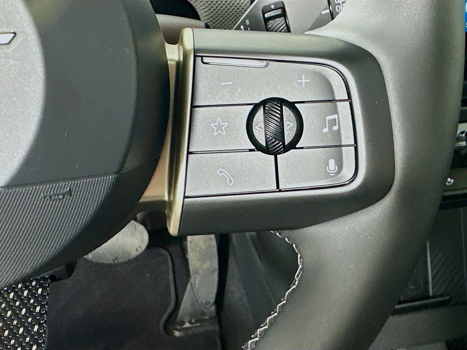 2026 MINI Hardtop 2 Door S - Photo 19