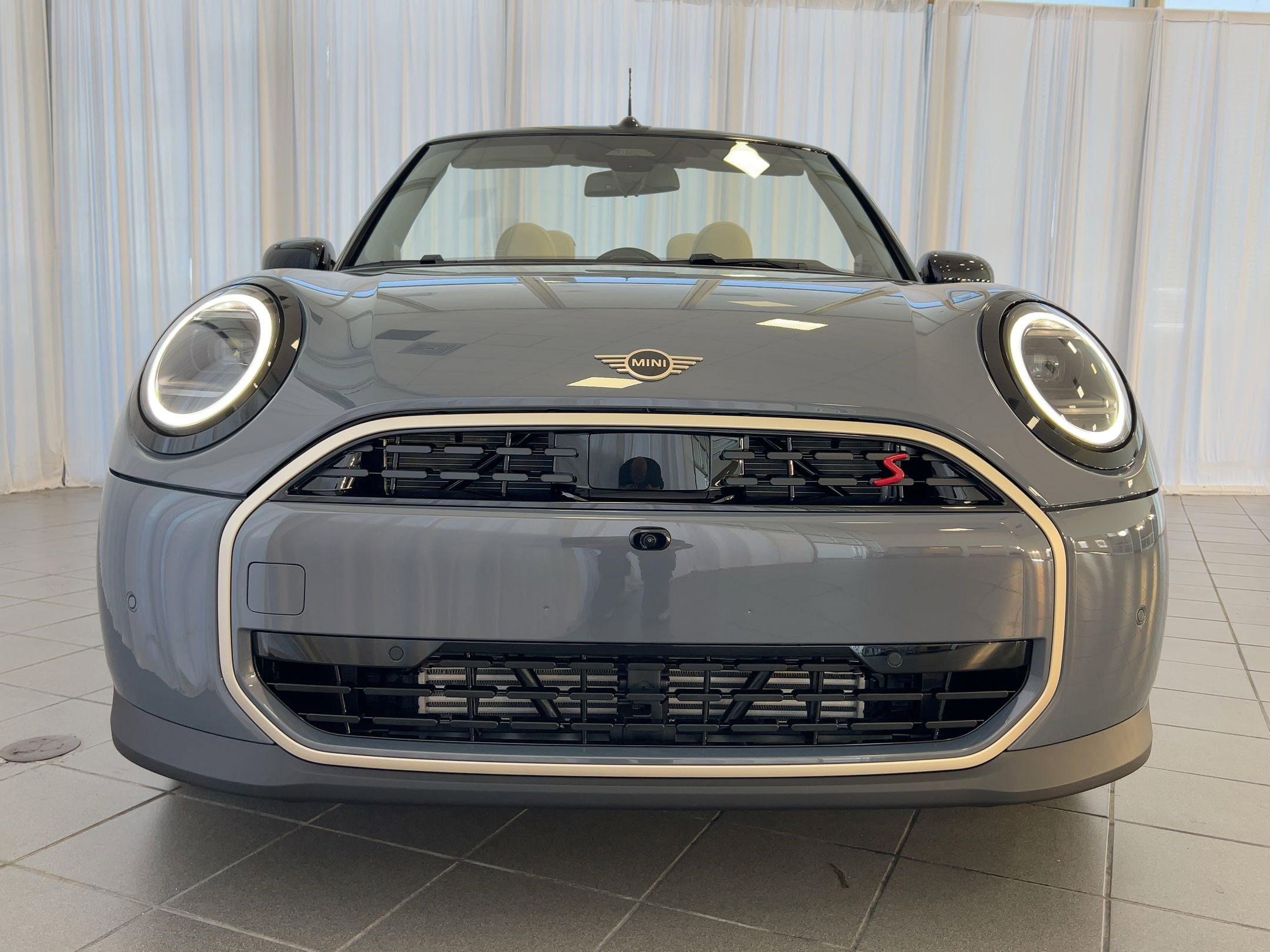 2026 MINI Convertible S - Photo 6