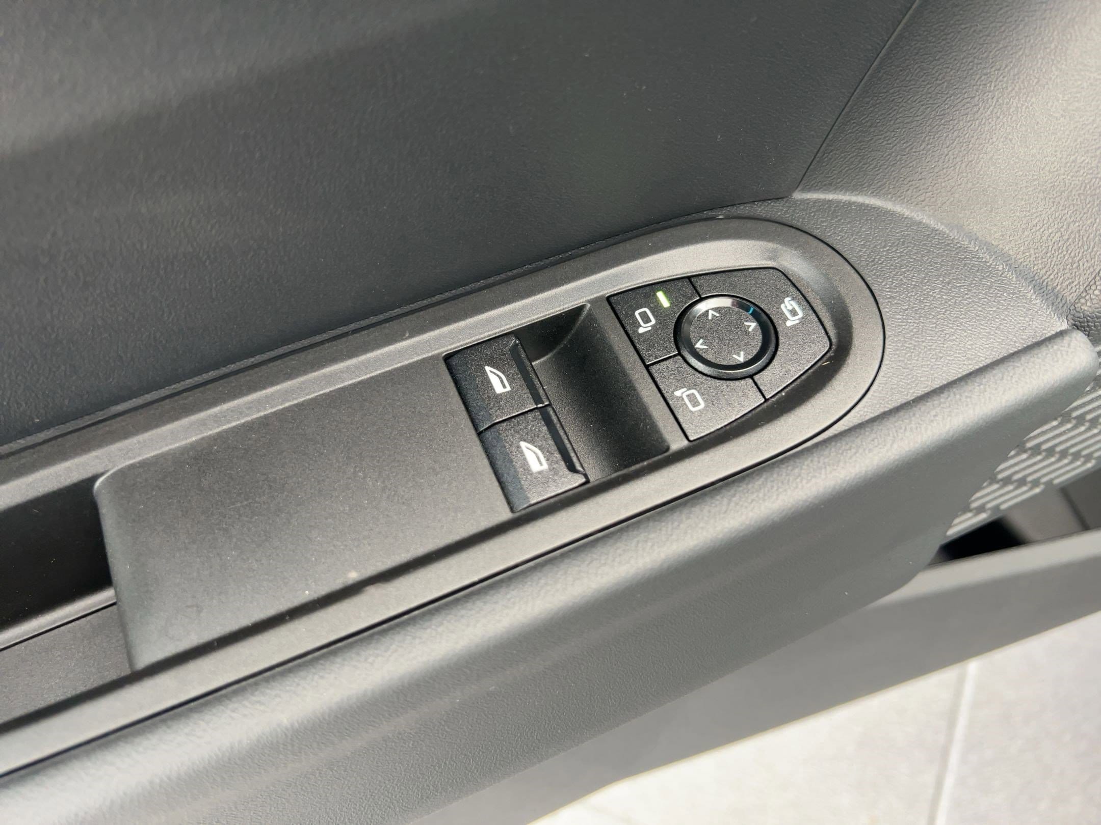 2026 MINI Hardtop 2 Door - Photo 13