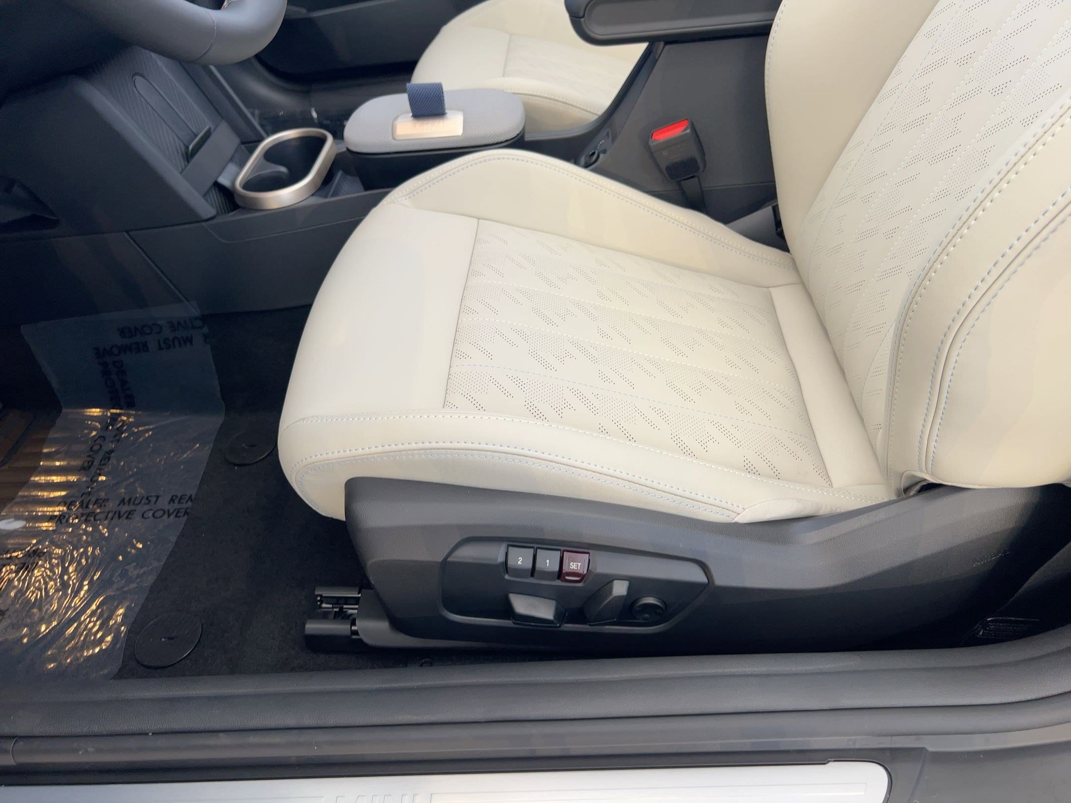 2026 MINI Convertible S - Photo 15