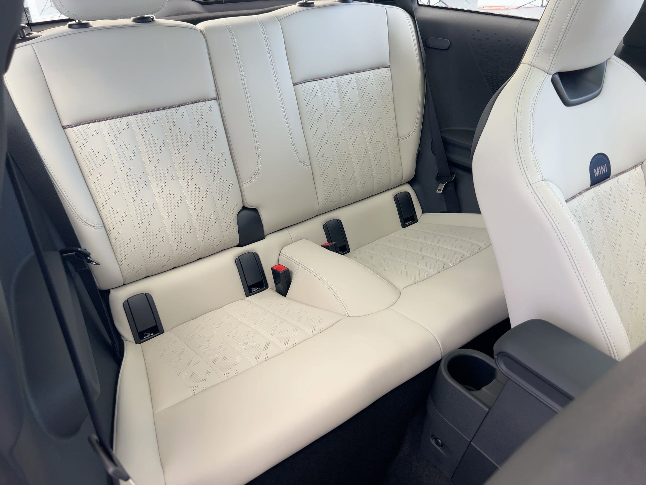 2026 MINI Hardtop 2 Door - Photo 24