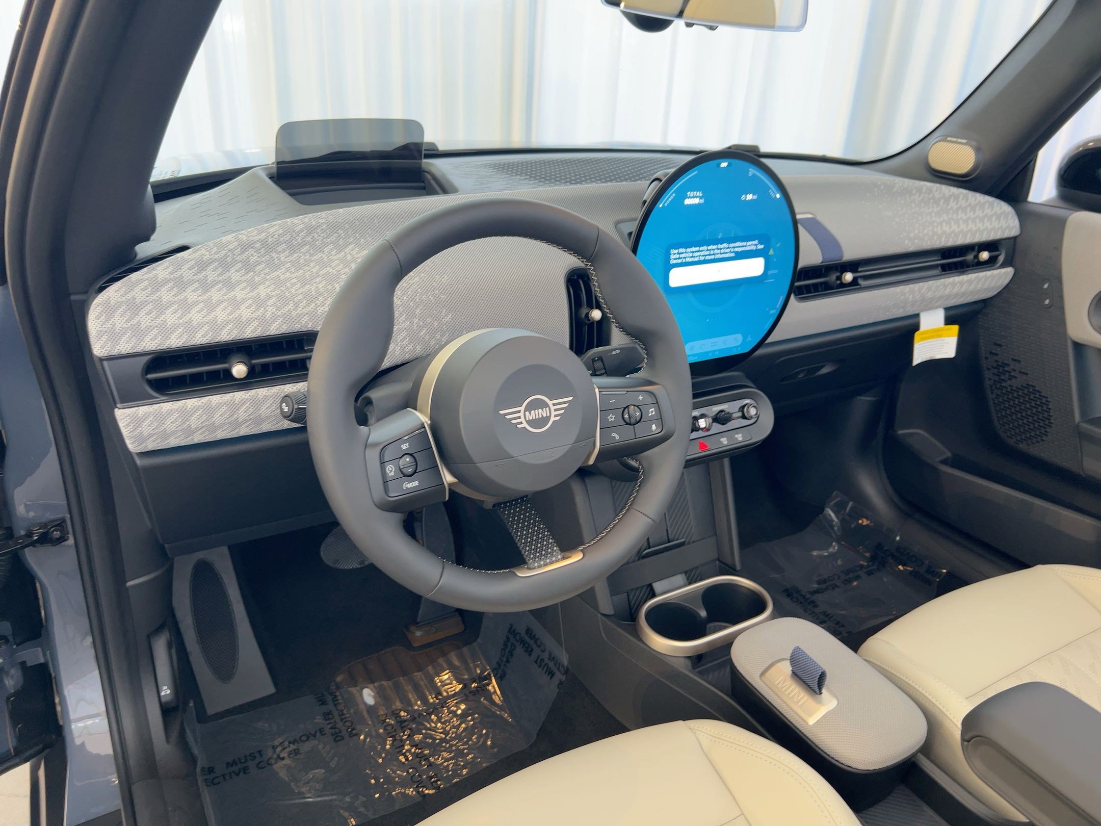 2026 MINI Convertible S - Photo 4