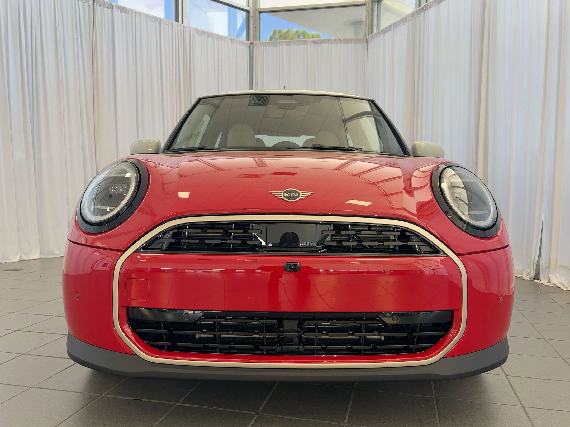 2026 MINI Hardtop 2 Door - Photo 6