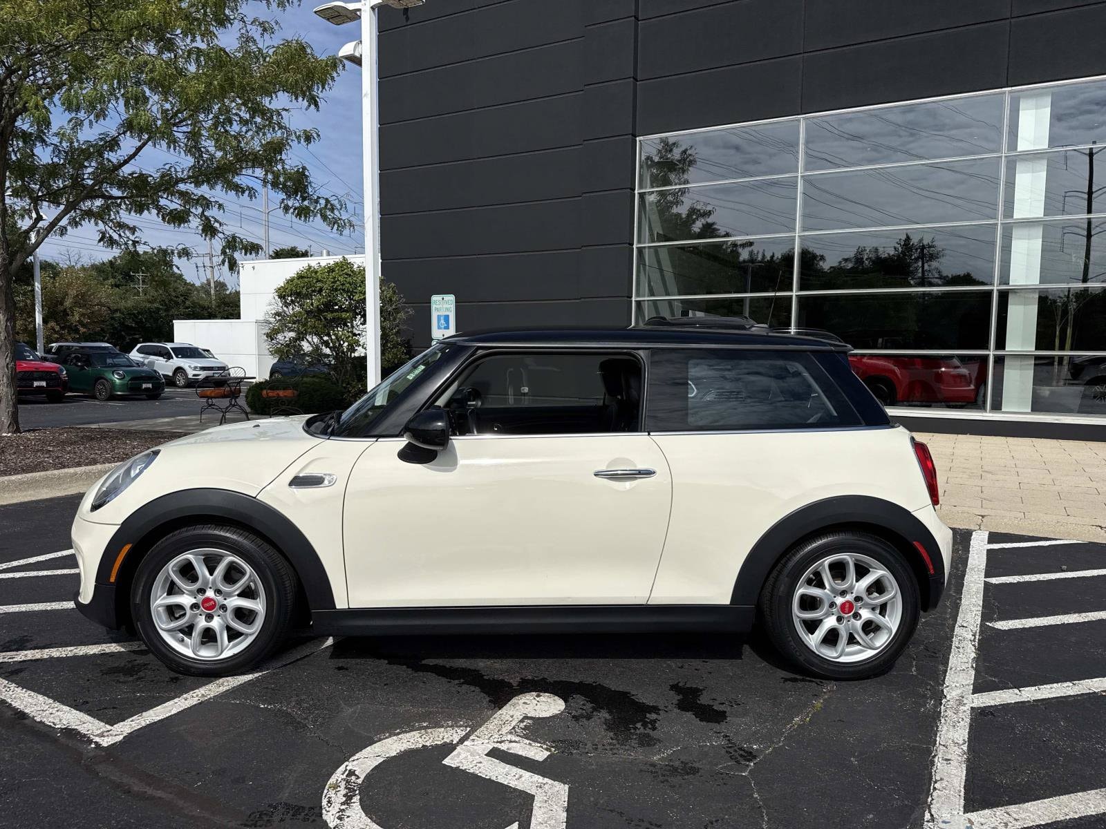 Used 2015 MINI Cooper Base with VIN WMWXM5C51F3A56334 for sale in Glencoe, IL