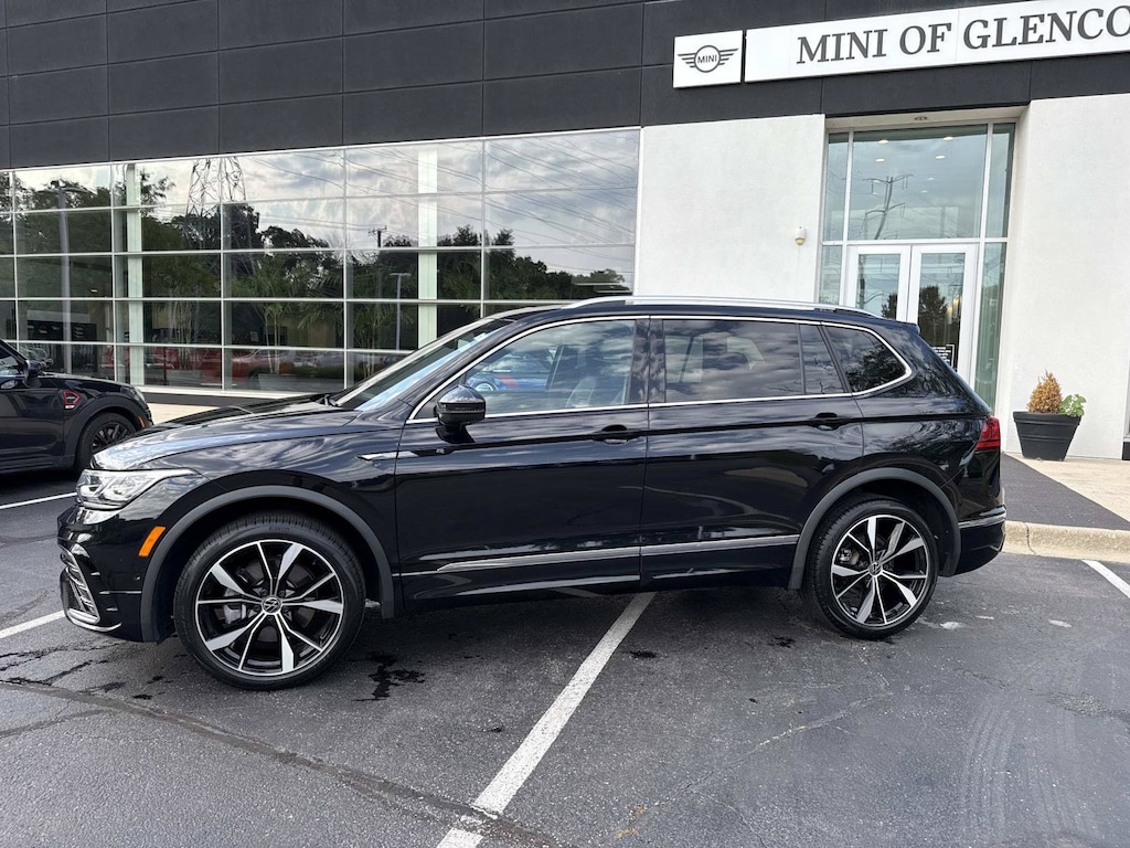Used 2024 Volkswagen Tiguan 2.0T SEL R-Line 2.0T SEL R-Line 4MOTION