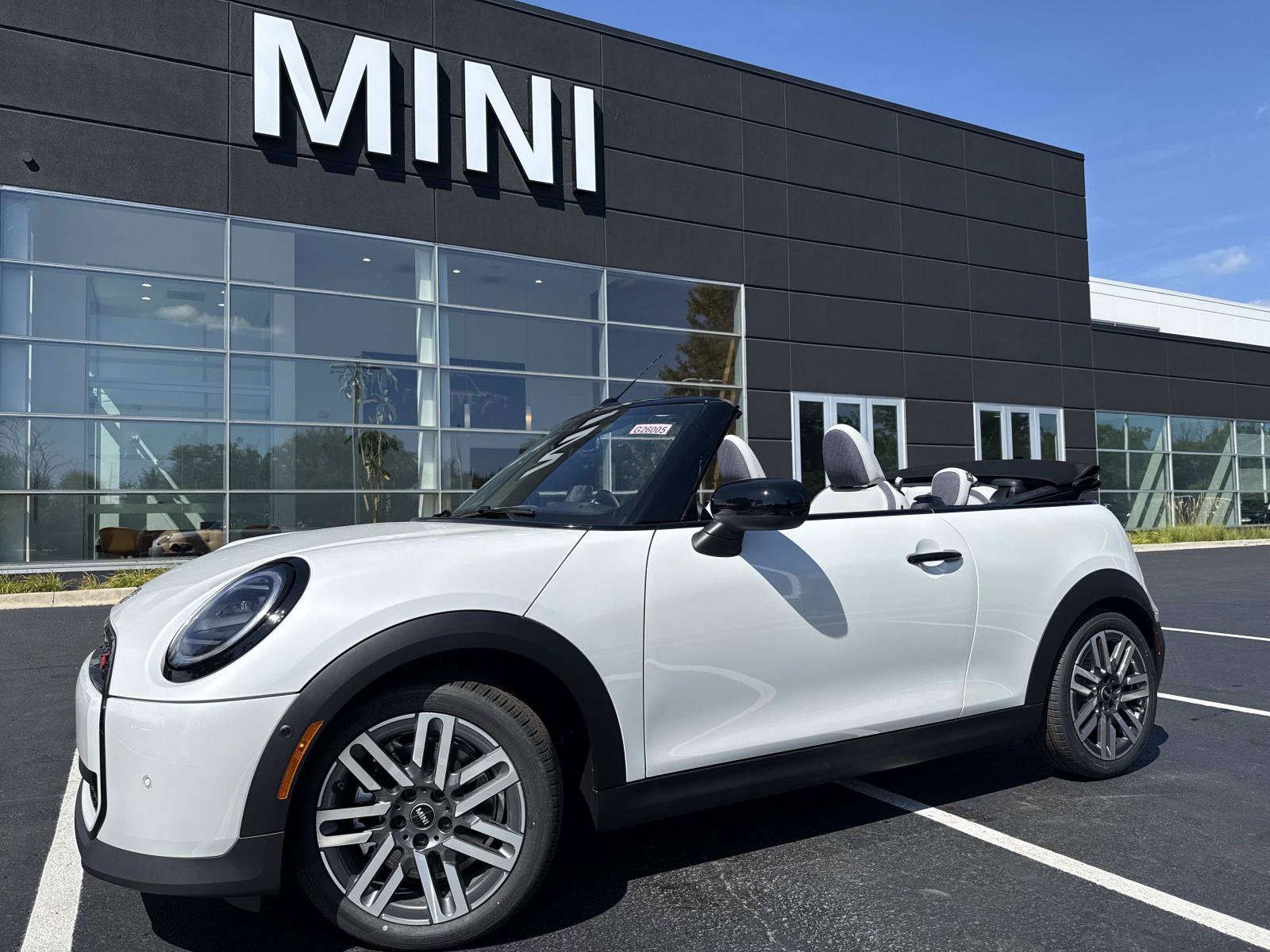 2026 MINI Convertible Signature Plus Convertible