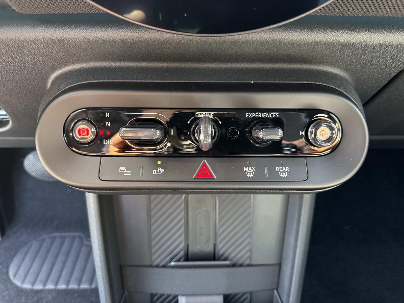 2026 MINI Hardtop 2 Door - Photo 26