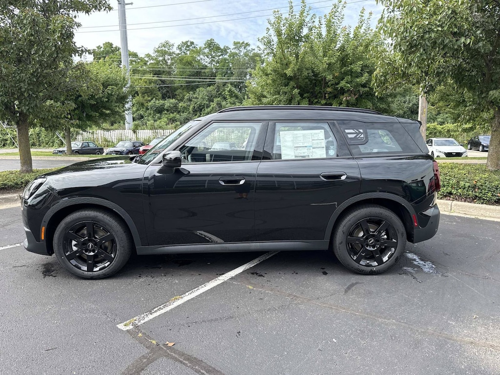 New 2027 MINI Countryman Signature Plus SUV