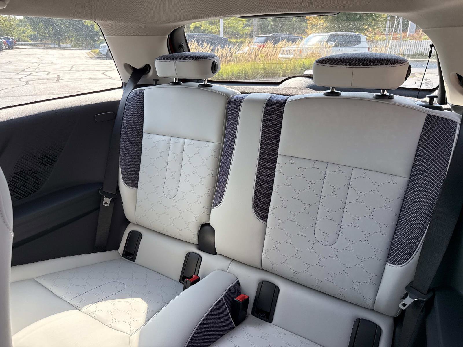 2026 MINI Hardtop 2 Door S - Photo 18