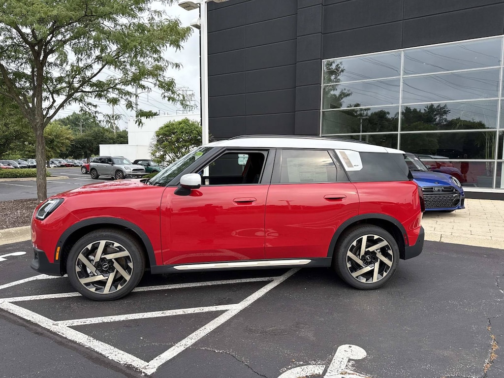 New 2027 MINI Countryman Iconic SUV