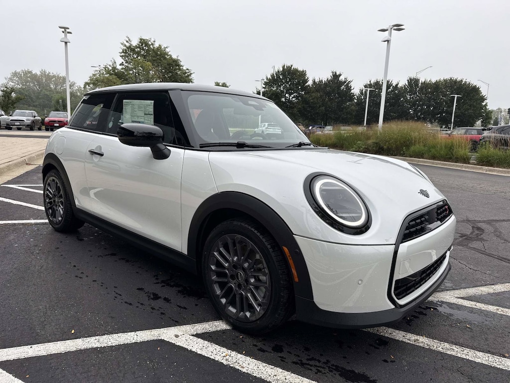 New 2027 MINI 2 Door Signature Plus Hatchback