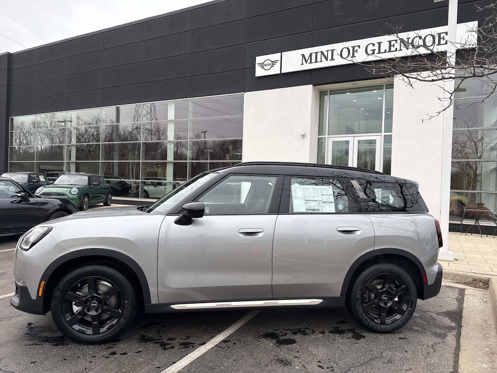 New 2026 MINI Countryman Signature Plus SUV