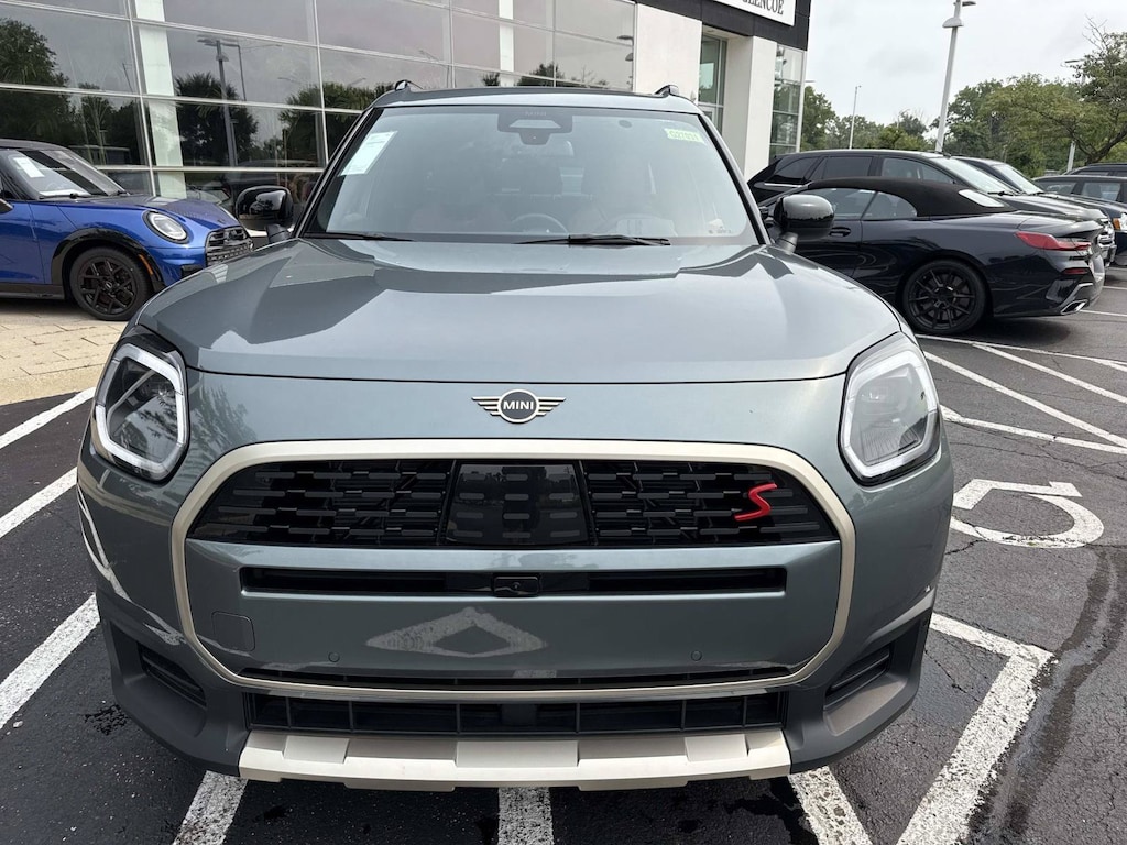 New 2027 MINI Countryman Iconic SUV