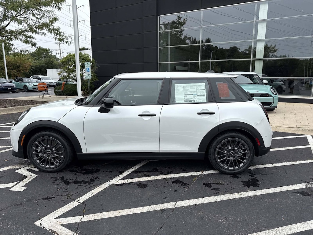 New 2027 MINI 4 Door Signature Plus Hatchback