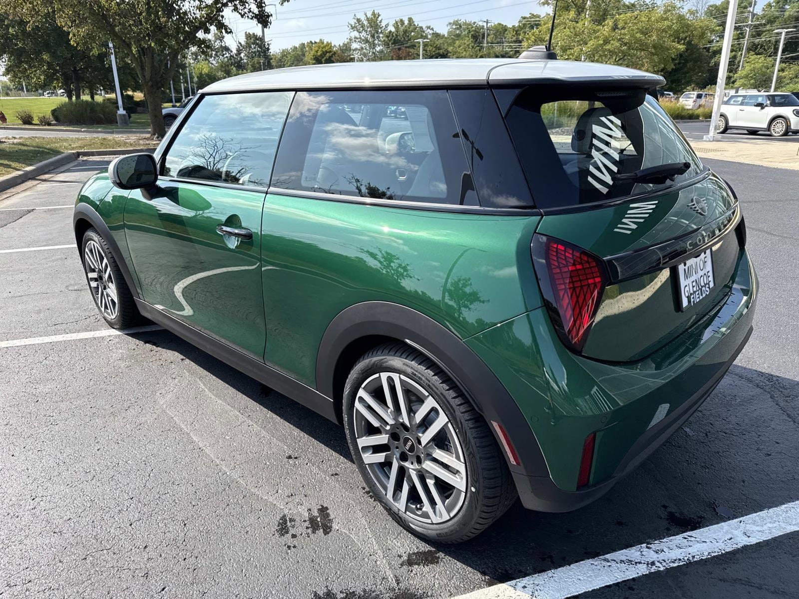 2026 MINI Hardtop 2 Door - Photo 8
