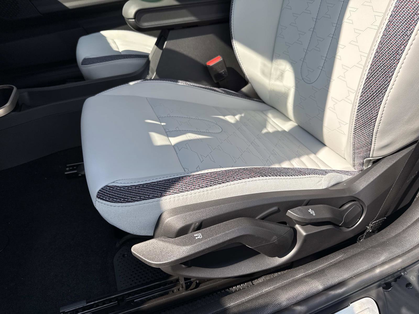 2026 MINI Hardtop 2 Door - Photo 19