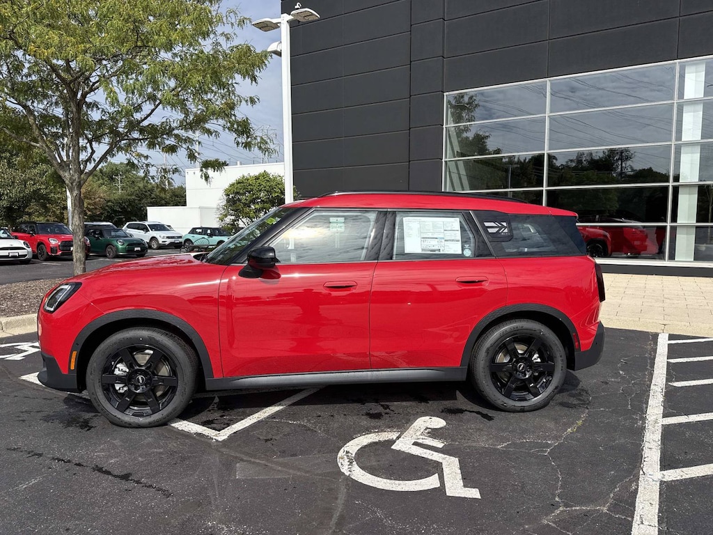 New 2027 MINI Countryman Signature Plus SUV