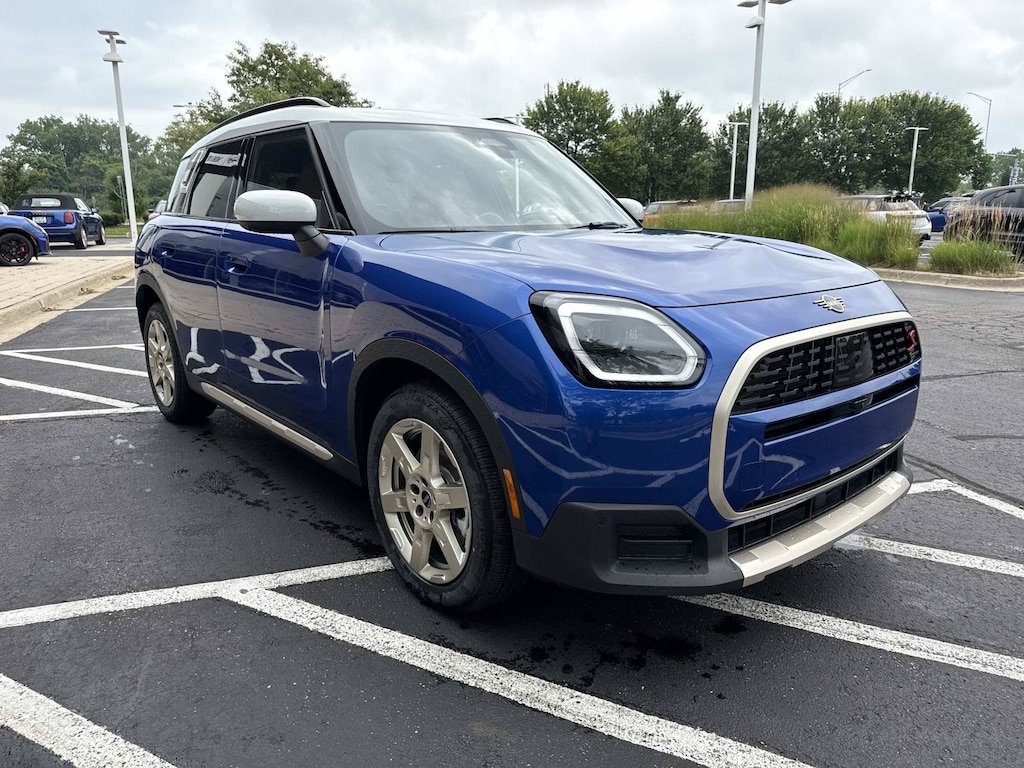 New 2027 MINI Countryman Iconic SUV